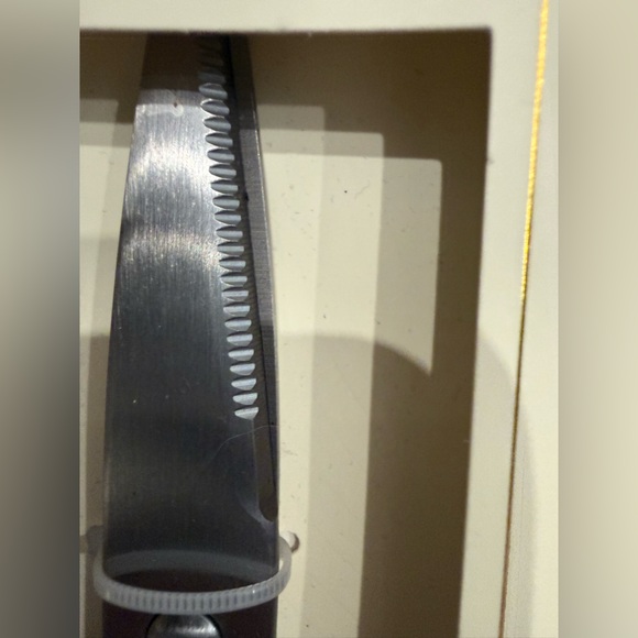 Artisan Row Stainless Steel Kitchen Shears with Nutcracker bottle opener - Picture 4 of 6